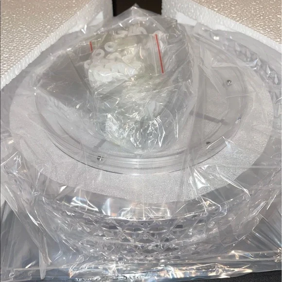 🆕 Cosmetic Storage Organizer - Picture 8 of 13